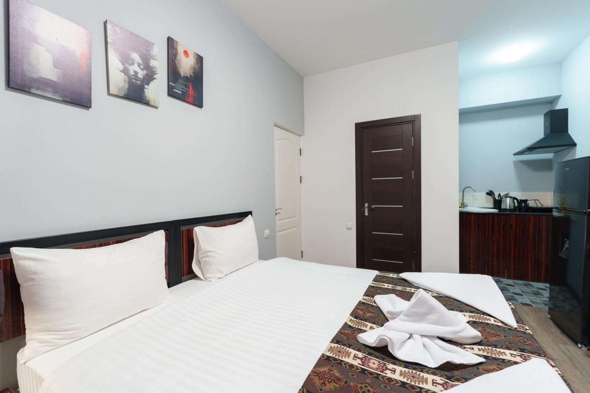 Gh Family Hotel Jerevan Eksteriør billede